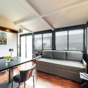 Mikka Studios: Luxury Appartamento