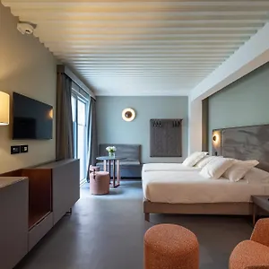 Vis Urban Suites&spa Apartahotel